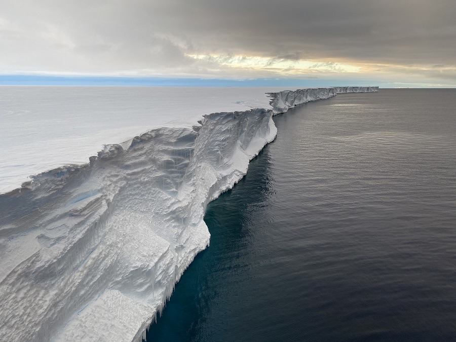 Antarctica Ice Wall